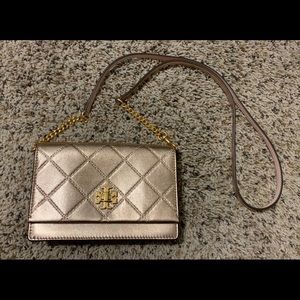Tory Burch Metallic Georgia Chain Wallet Rose Gold